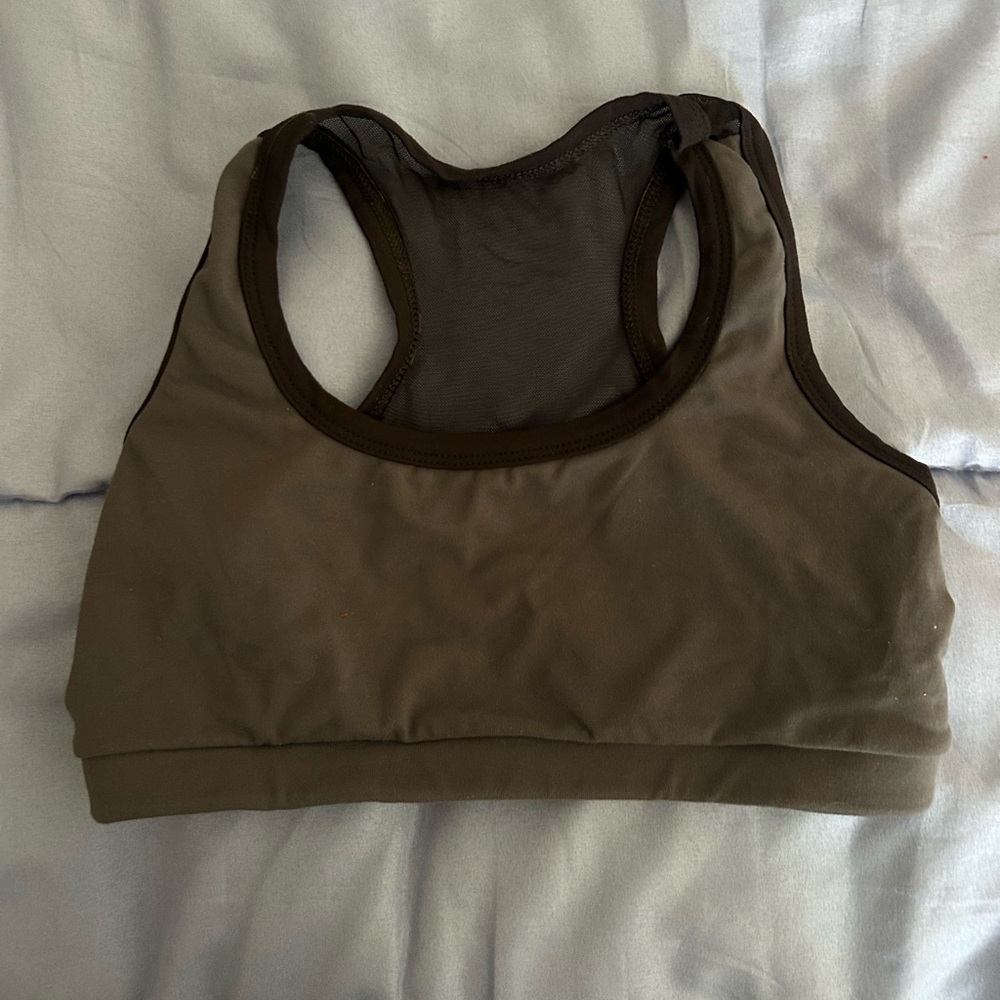 M grey sports bra